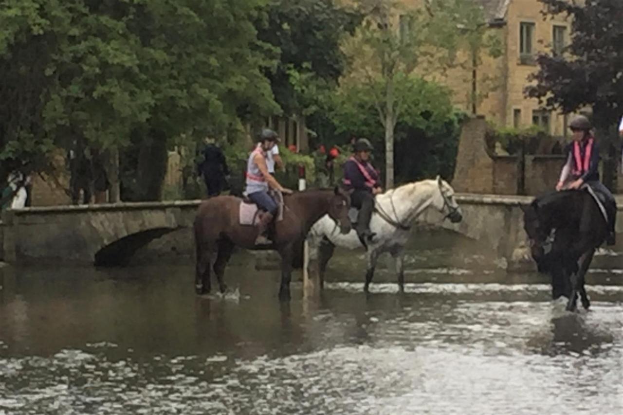 Hotel Coombe House Bourton-on-the-Water Exterior foto